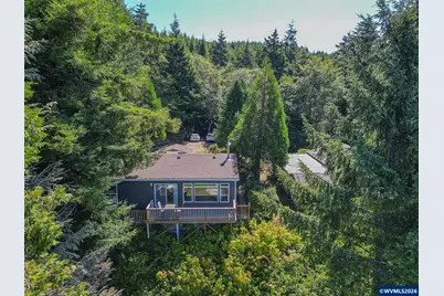 197 S Wells Dr, Lincoln City, OR 97367 - Photo 35