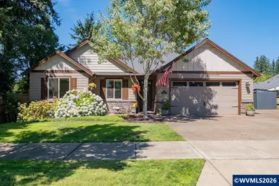 1523 E Jefferson St, Stayton, OR 97383 - Photo 1