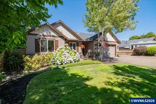 1523 E Jefferson St, Stayton, OR 97383 - Photo 5