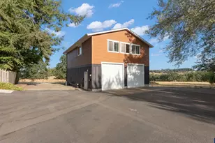 38647 Scravel Hill Rd NE, Albany, OR 97322 - Photo 37