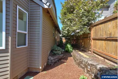 2896 Mapleleaf Ct NW, Salem, OR 97304 - Photo 43