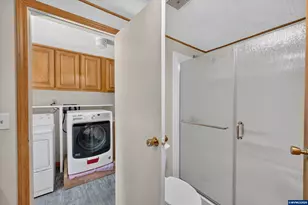 1111 Pioneer Rd, Dallas, OR 97338 - Photo 35