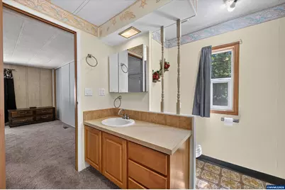 1111 Pioneer Rd, Dallas, OR 97338 - Photo 29