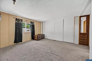 1111 Pioneer Rd, Dallas, OR 97338 - Photo 25