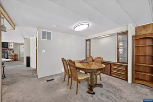 1111 Pioneer Rd, Dallas, OR 97338 - Photo 17