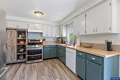 937 Shores St NE, Salem, OR 97301 - Photo 3
