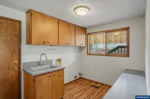 3807 NW Jameson Dr, Corvallis, OR 97330 - Photo 23