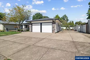 1694 40th Pl SE, Salem, OR 97317 - Photo 3