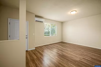 5725 Joynak St S, Salem, OR 97306 - Photo 7