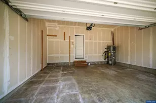 5725 Joynak St S, Salem, OR 97306 - Photo 29