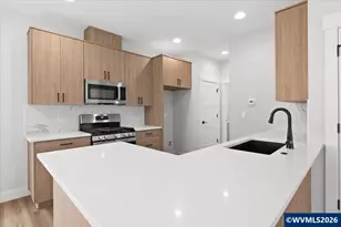 310 NE Clay St, Sublimity, OR 97385 - Photo 9