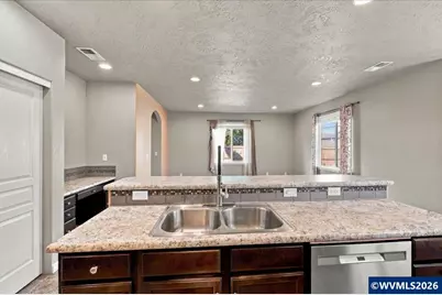 2677 Kingston Wy NW, Albany, OR 97321 - Photo 13