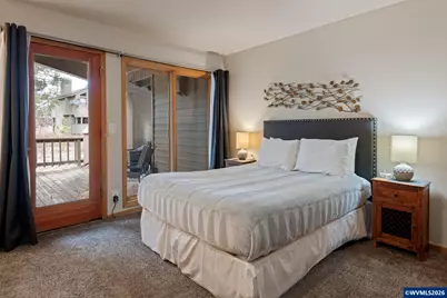 17926 Playoff Ln, Sunriver, OR 97707 - Photo 19