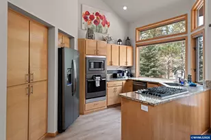 17926 Playoff Ln, Sunriver, OR 97707 - Photo 9