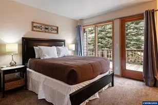 17926 Playoff Ln, Sunriver, OR 97707 - Photo 23