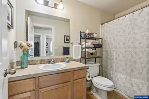 7083 Maplewood Dr SE, Turner, OR 97392 - Photo 15