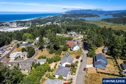 1899 SE Oar Dr, Lincoln City, OR 97367 - Photo 47