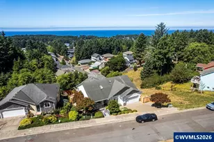 1899 SE Oar Dr, Lincoln City, OR 97367 - Photo 43