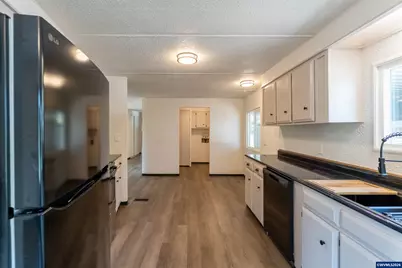 5055 NE Elliott #8 Cir, Corvallis, OR 97330 - Photo 9