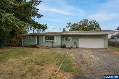 730 W C St, Lebanon, OR 97355 - Photo 1