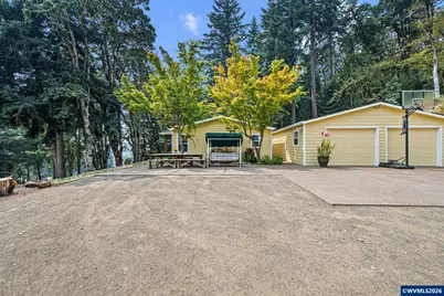 26147 Caton Ln, Monroe, OR 97456 - Photo 3