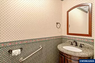 1590 Jamestown St SE, Salem, OR 97302 - Photo 17