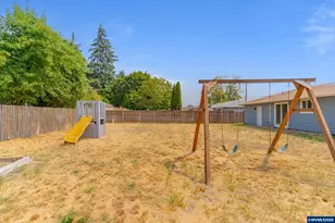 1535 W Oak St, Lebanon, OR 97355 - Photo 31