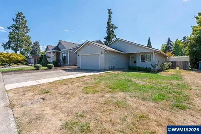 955 Margaret St E, Monmouth, OR 97361 - Photo 35