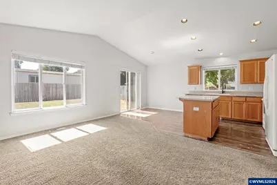 955 Margaret St E, Monmouth, OR 97361 - Photo 19