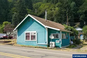 147 E Main St, Alsea, OR 97324 - Photo 3