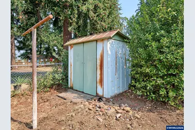 845 S Water St, Silverton, OR 97381 - Photo 45