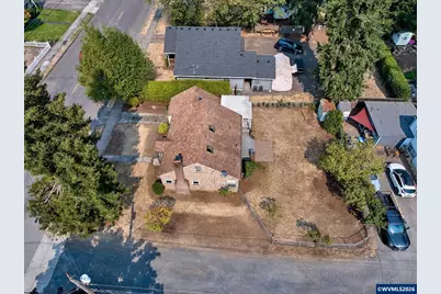 845 S Water St, Silverton, OR 97381 - Photo 47