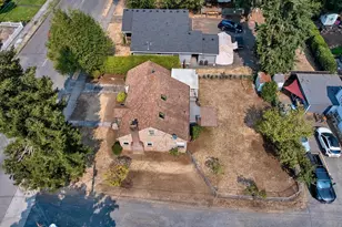 845 S Water St, Silverton, OR 97381 - Photo 47