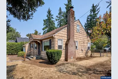 845 S Water St, Silverton, OR 97381 - Photo 35