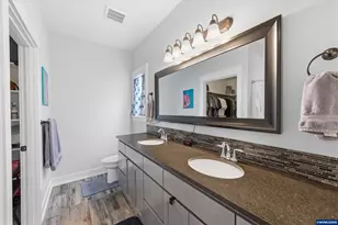 393 NW Denton Ave, Dallas, OR 97338 - Photo 23