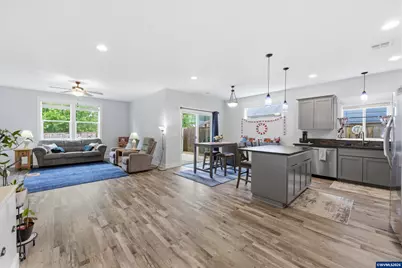 393 NW Denton Av, Dallas, OR 97338 - Photo 11