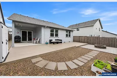 393 NW Denton Av, Dallas, OR 97338 - Photo 33
