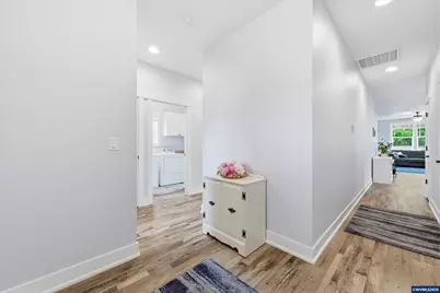 393 NW Denton Av, Dallas, OR 97338 - Photo 3