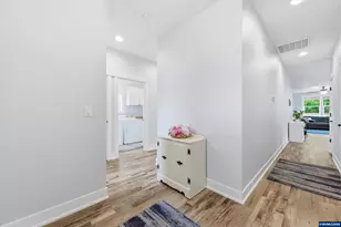 393 NW Denton Ave, Dallas, OR 97338 - Photo 3