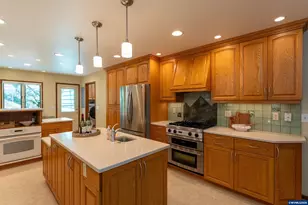 6575 NW Mountain Laurel Pl, Corvallis, OR 97330 - Photo 5