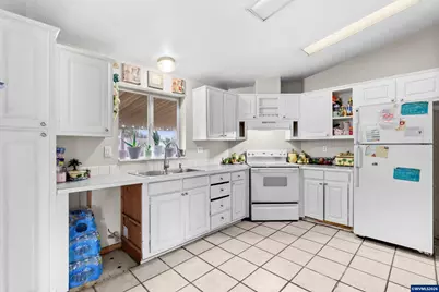 930 Mahan Lp, Gervais, OR 97026 - Photo 11