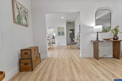 260 20th St SE, Salem, OR 97301 - Photo 7