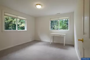 481 NW Douglas St, Dallas, OR 97338 - Photo 27