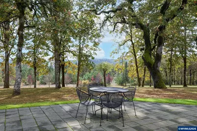 481 NW Douglas St, Dallas, OR 97338 - Photo 15