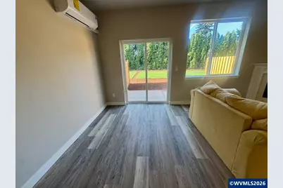 200 Gwinn St E, Monmouth, OR 97361 - Photo 3