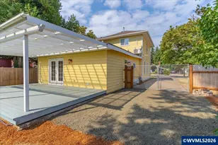 1068 SW Hayter St, Dallas, OR 97338 - Photo 43