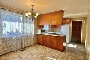 2205 NW Garryanna St, Corvallis, OR 97330 - Photo 3