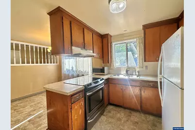 2205 NW Garryanna St, Corvallis, OR 97330 - Photo 5