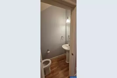 211 Silver Unit I St, Silverton, OR 97381 - Photo 9