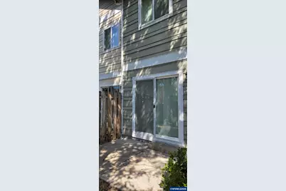 211 Silver Unit I St, Silverton, OR 97381 - Photo 21